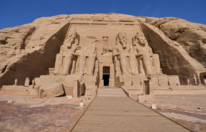The four colossal statues of Ramses II at Abu Simbel, a highlight of the Cairo Aswan Abu Simbel Luxor tour